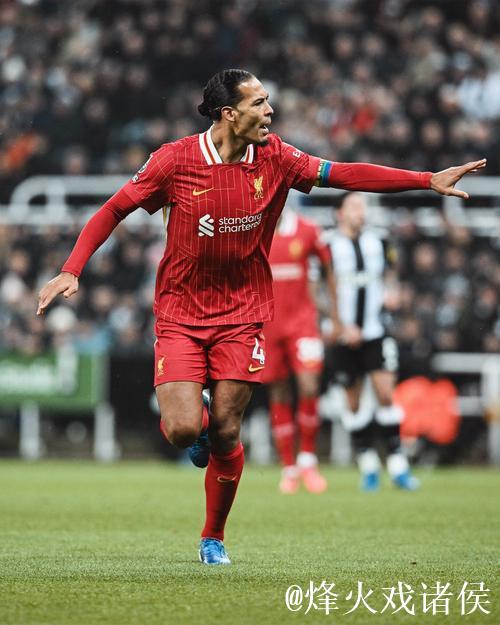 罗伯逊：萨拉赫是队史最佳之一，希望能继续与他