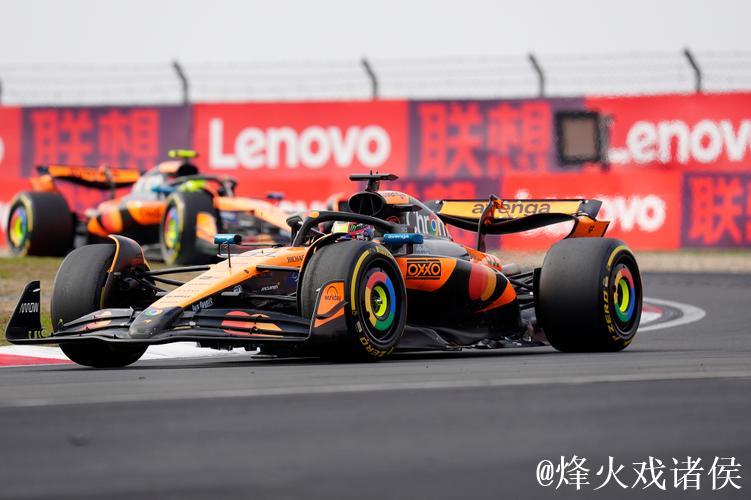 F1迈阿密站：皮亚斯特里三连冠，迈凯伦霸占前两名